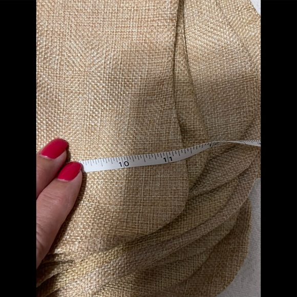 NWOT 18 Burlap Christmas Stockings, 14 Beige, 1 red, 1 GR, 1 dot red, 1 dot GR - Picture 4 of 4